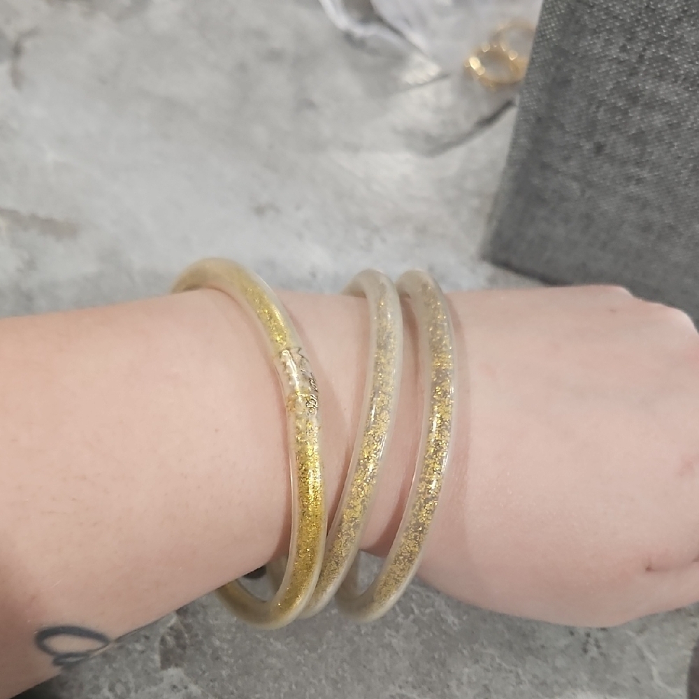 Elegant Gold Bangle Set